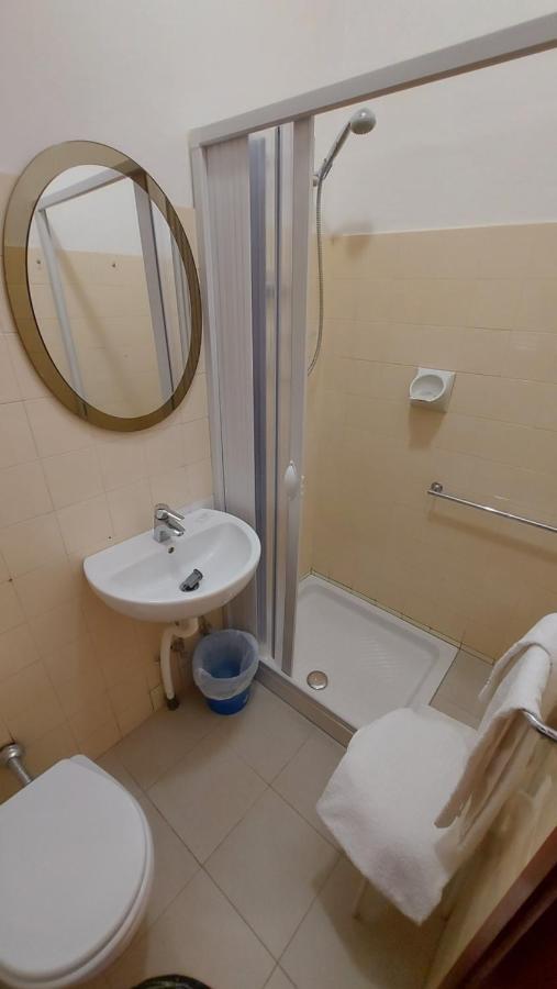 Amelia Hotel Momigno Екстер'єр фото